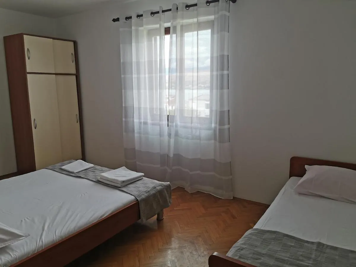 Apartments Lucia Pag Town
