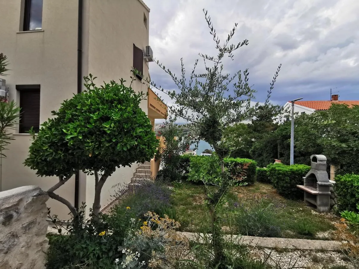 Apartments Lucia Pag Town
